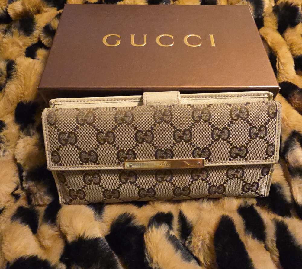 Gucci Beige GG Monogram Continental Wallet with Gold Accent